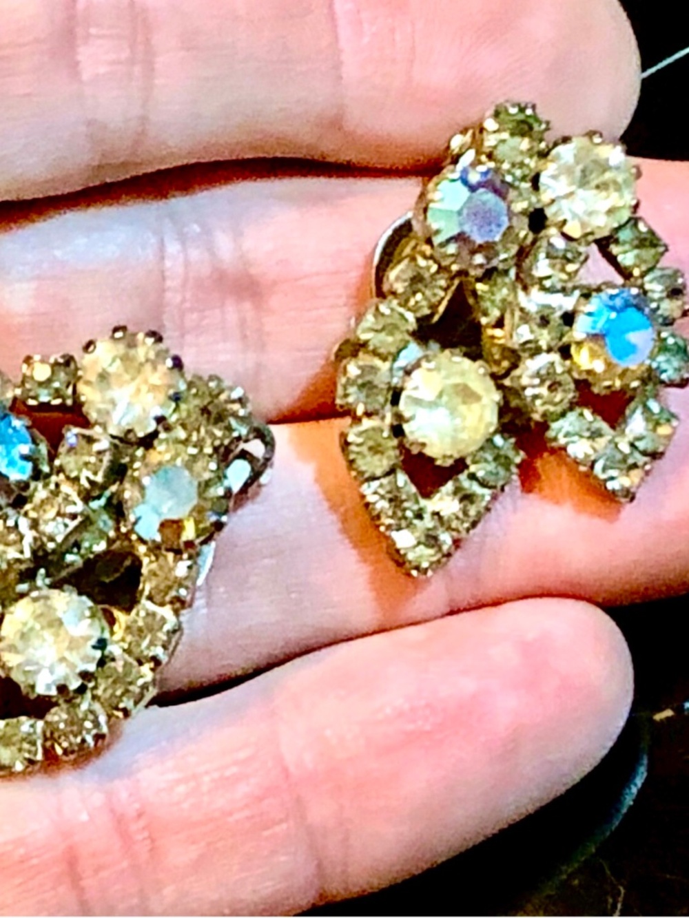 VTG 40s/50s Aurora Borealis AB/Clear Rhinestone Deco Cluster Clip On Earrings